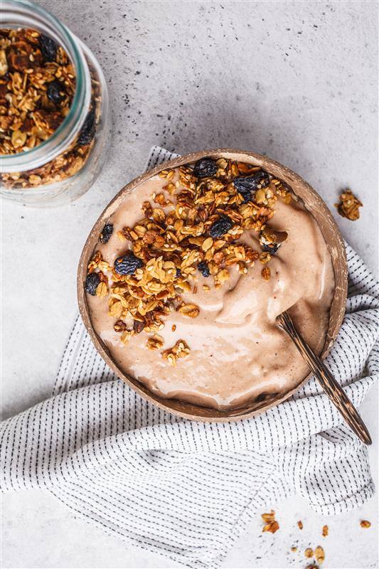 Protein-Packed Chocolate Yogurt Bowl